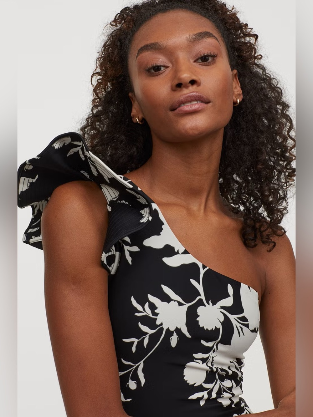Johanna Ortiz x H&M one-shoulder swimsuit Black & Cream botanical Sz M Resort